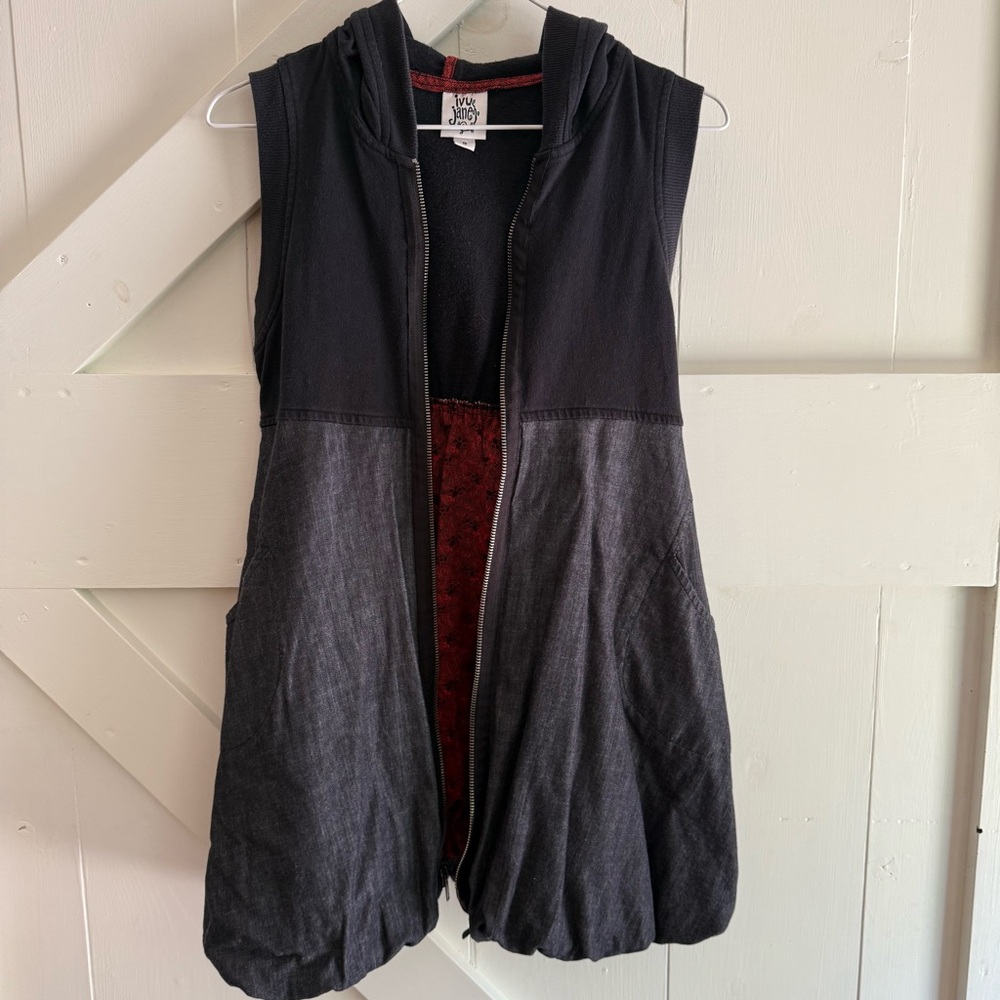 Ivy Jane Black‎ & Gray Zip-Up Hooded Vest with Pockets Size Small